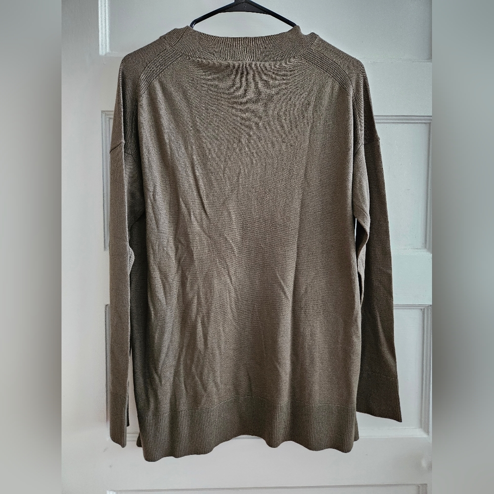 Matty M Sweater - Picture 3 of 6